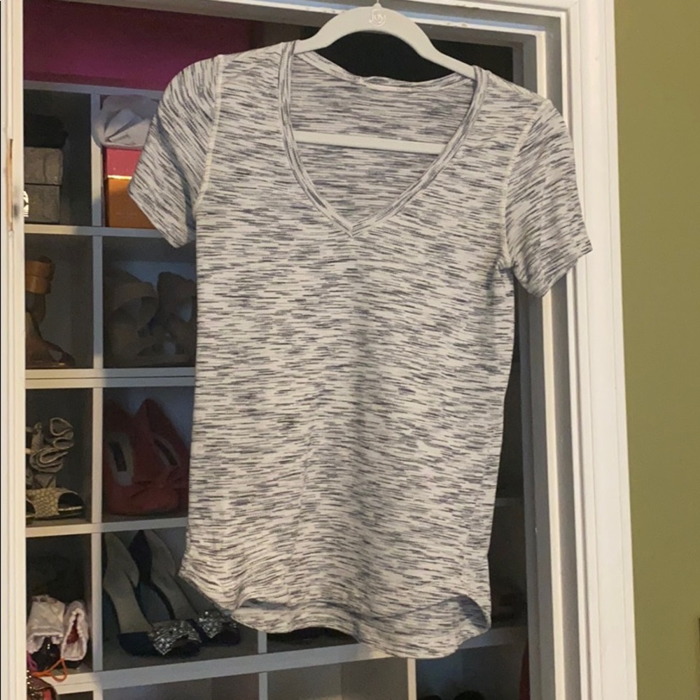 Lululemon top